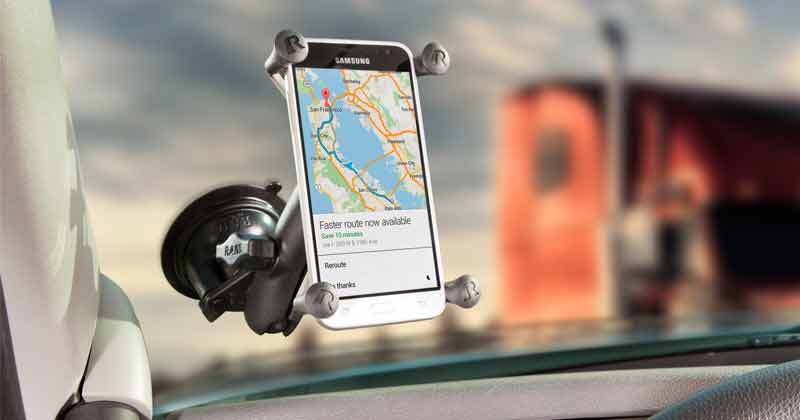 Aparatos GPS contra Teléfonos Móviles