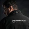Cazadora Pentagon Reiner 2.0 Escape espalda estudio
